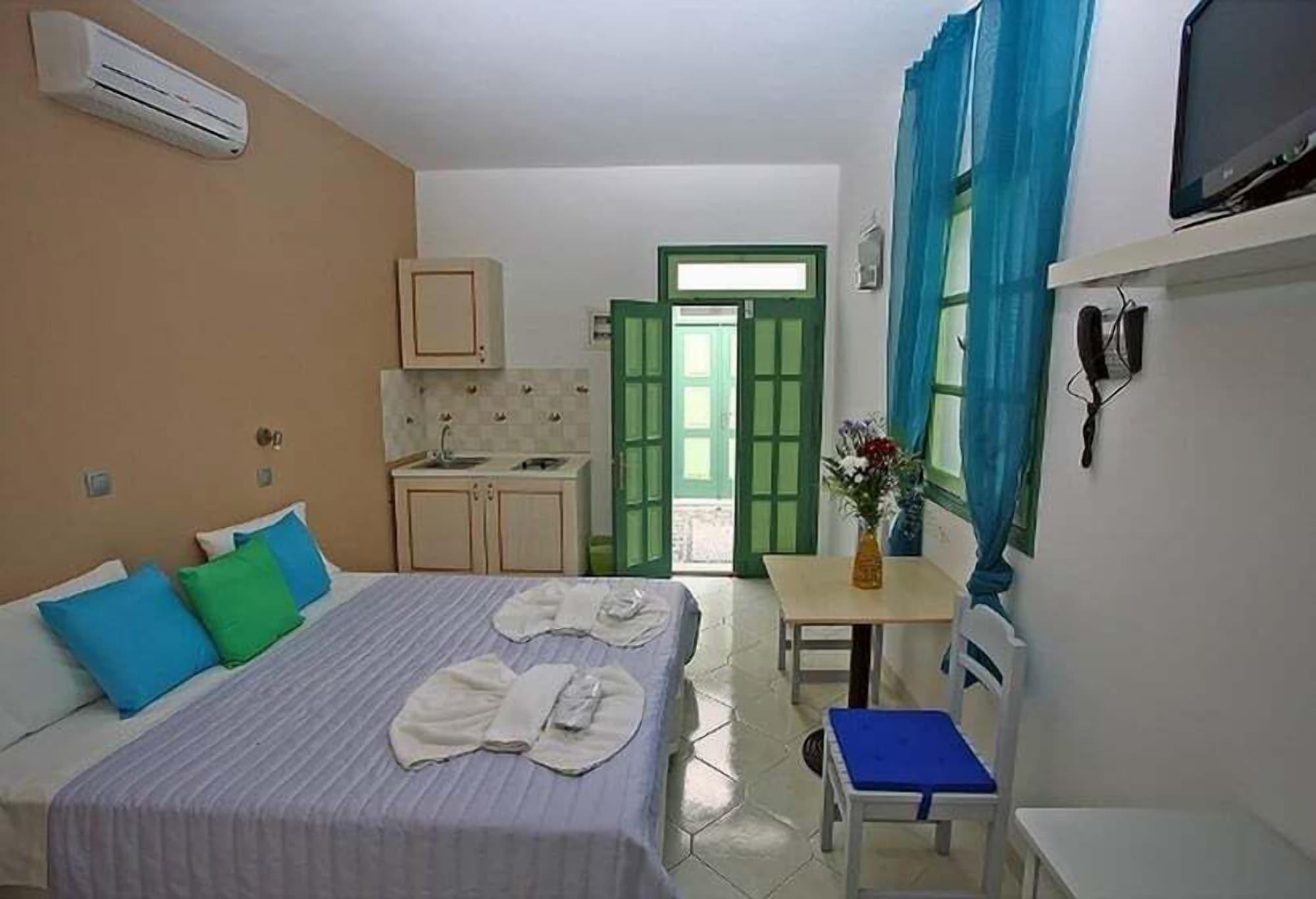 Xenones Lindos Aparthotel Buitenkant foto